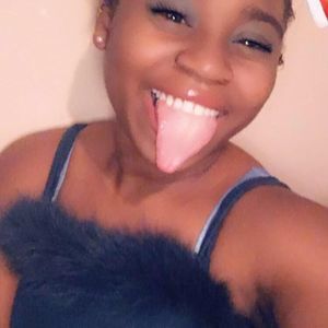 Meet your Posher, Ariana